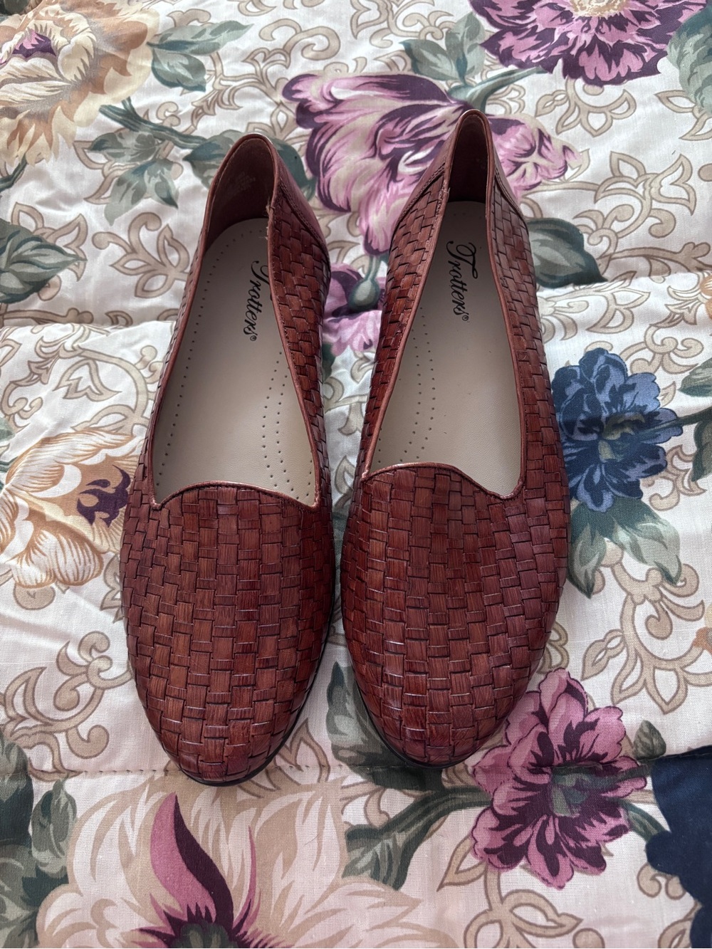 Trotters Woven Slip-On Flats in Brown